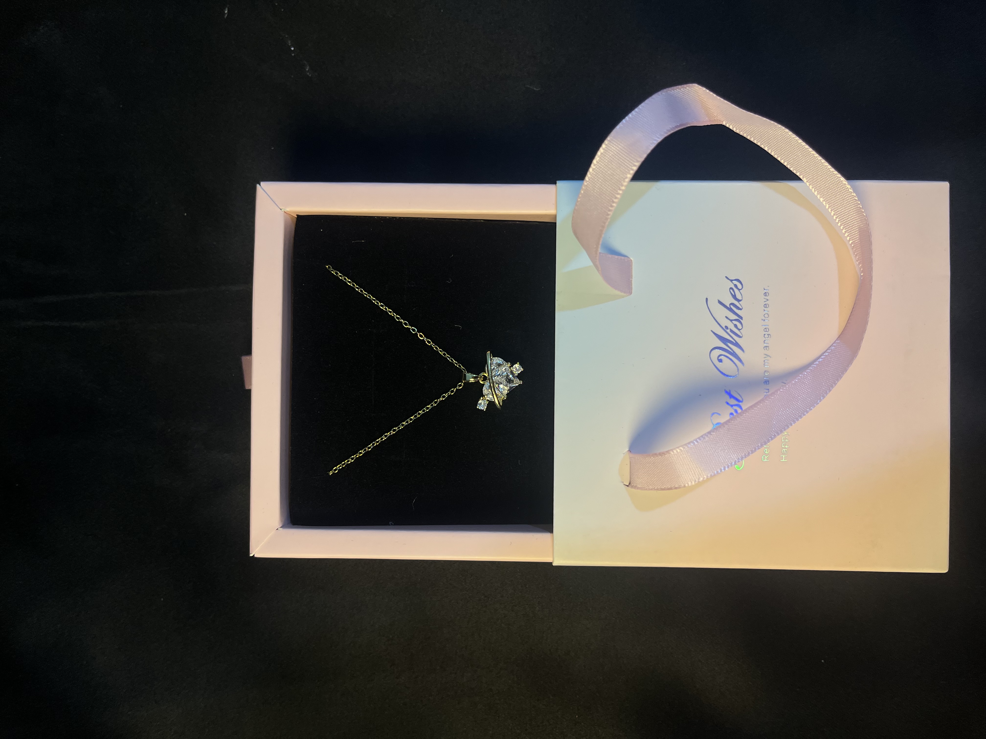 Gold Dainty heart necklace